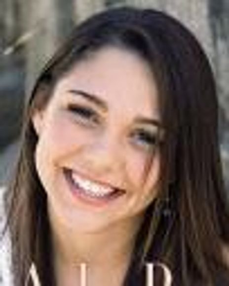 Andrea Ross Headshot