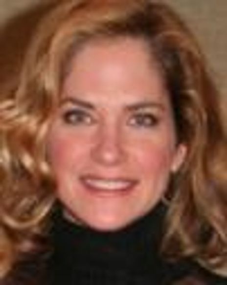Kassie DePaiva Headshot