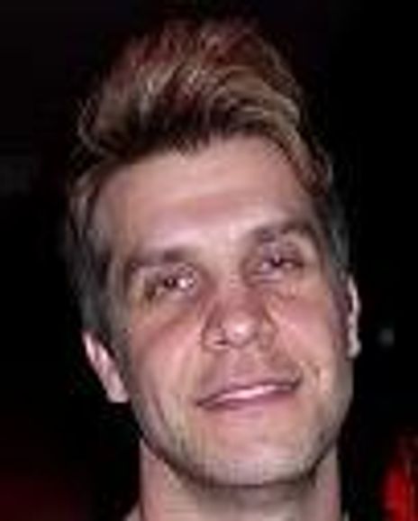 Eric Sniedze Headshot