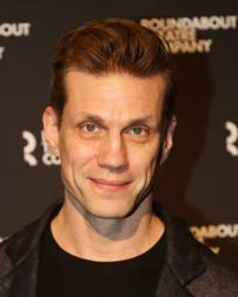 Lee Aaron Rosen Headshot