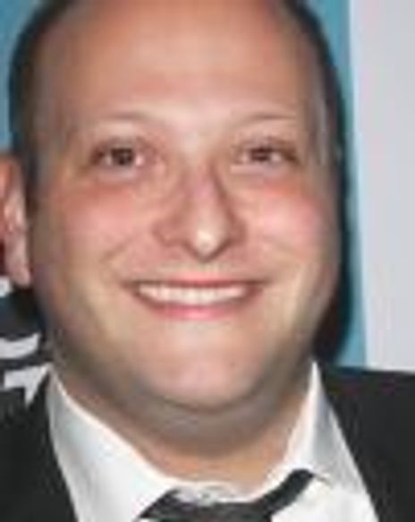 Isaac Robert Hurwitz Headshot