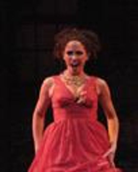 Nicky Cooper Headshot