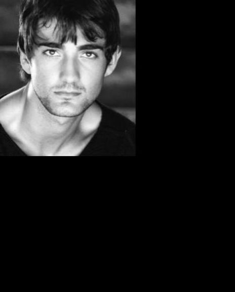 Oliver Tompsett Headshot
