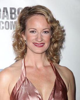 Annette McLaughlin Headshot