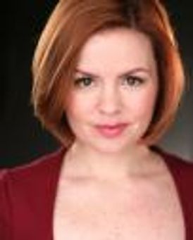 Nicole Lowrance Headshot