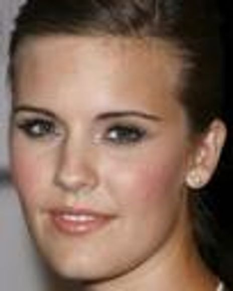 Maggie Grace Headshot