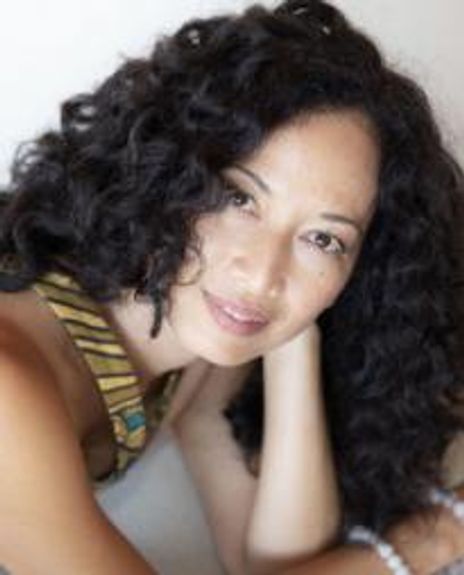 Sandy Shimoda Headshot