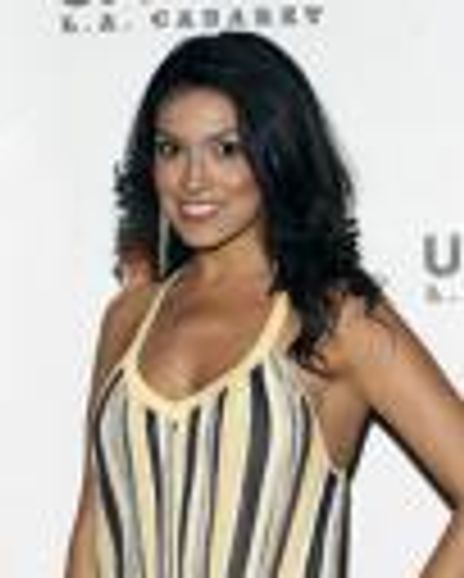 Amanda Avila Headshot