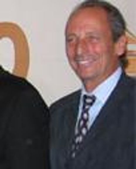 Alexander Bernstein Headshot