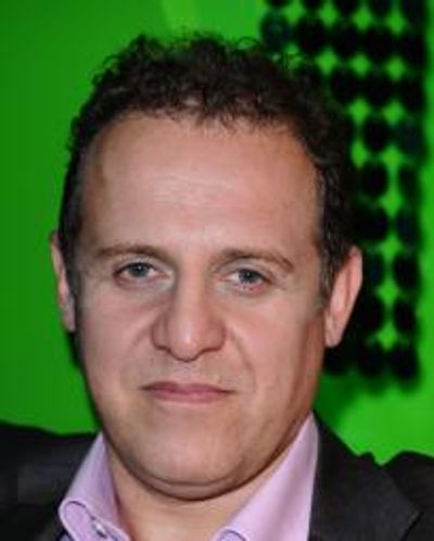 Nigel Lindsay Headshot