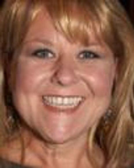 Wendi Peters Headshot