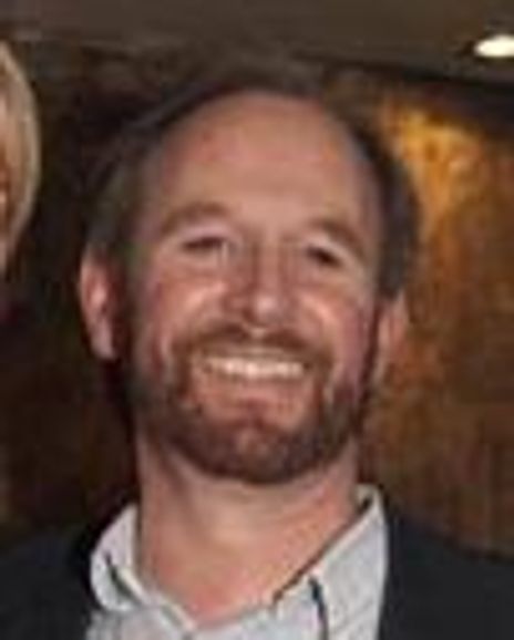 Peter Davidson Headshot