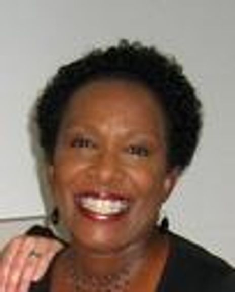 Gayle Turner Headshot