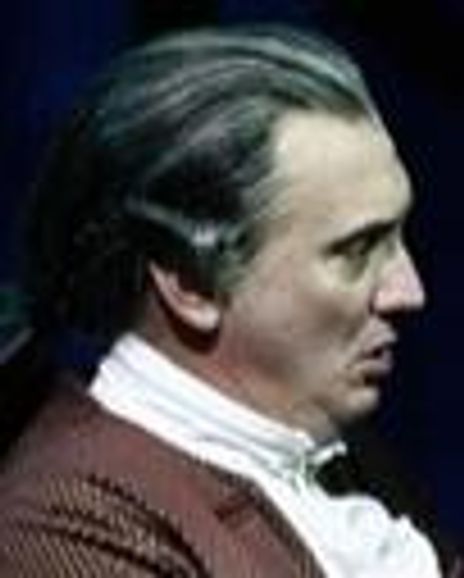 Alex Santoriello Headshot