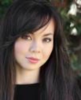 Anna Maria Perez de Tagle Headshot