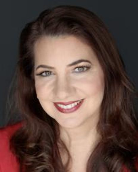 Sylvia Day Headshot