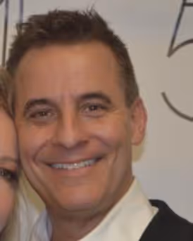 Marcus Lovett Headshot