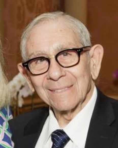 Murray Levin Headshot