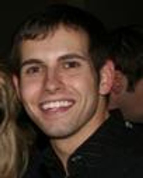 Elliot Bradley Headshot