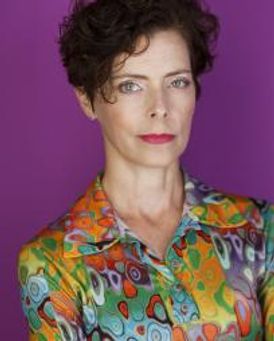 Karen Eleanor Wight Headshot