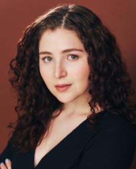 Rachel (Rae) Covey Headshot