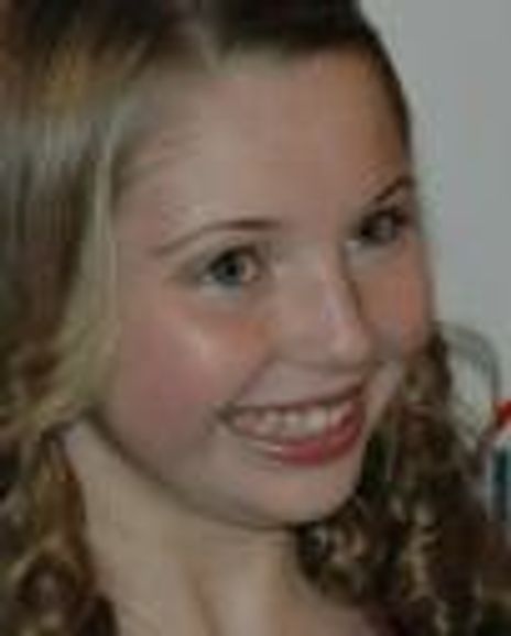 Sammi Hanratty Headshot