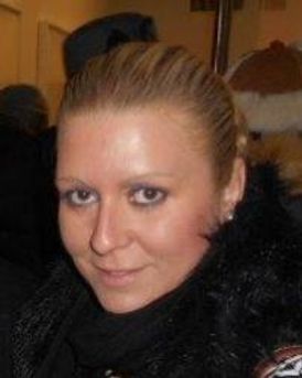 Catherine Grant Headshot