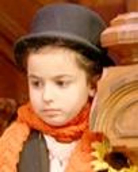 Roni Caggiano Headshot