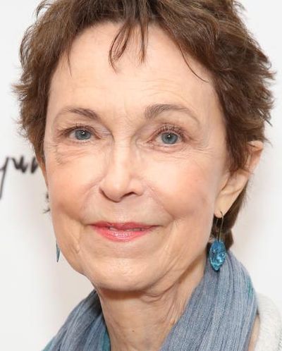 Deanna Dunagan Headshot