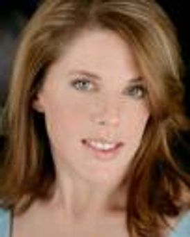 Trisha Rapier Headshot