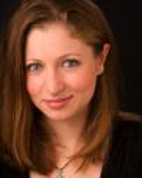 Celine Rosenthal Headshot