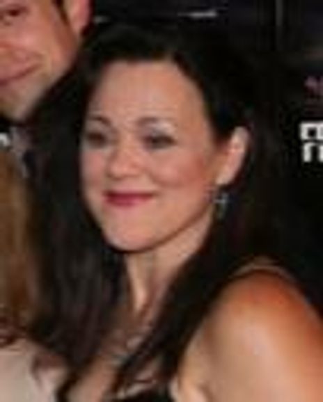 Becky Barta Headshot