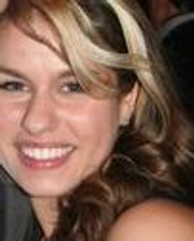 Ana Nogueira Headshot