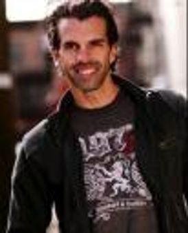 Shaun Parry Headshot