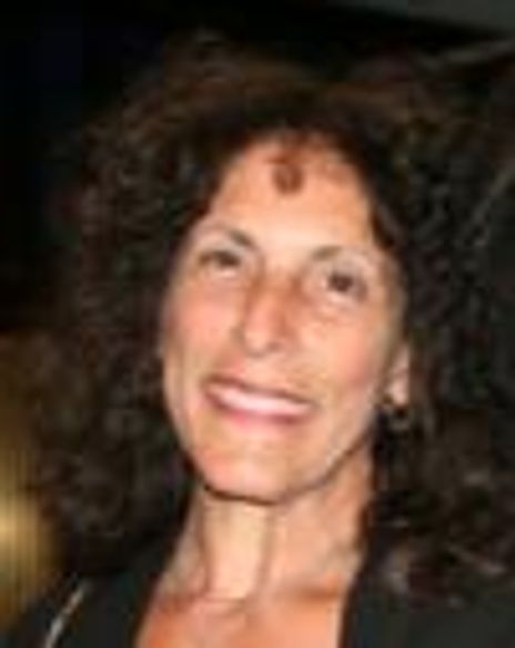 Sue Samuels Headshot