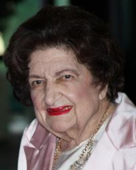 Helen Thomas Headshot