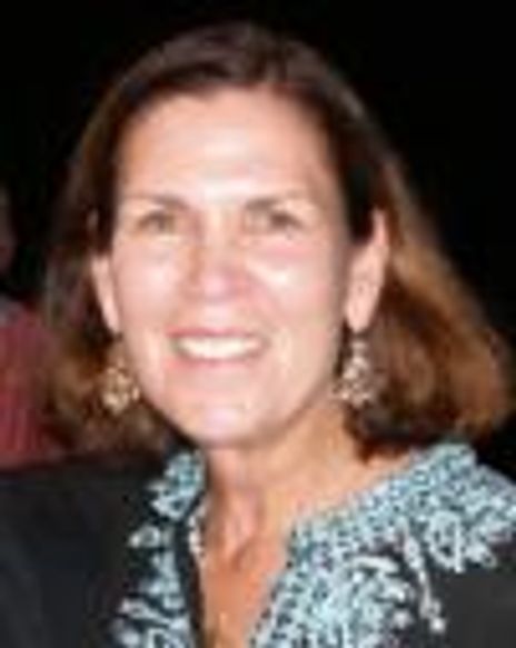 Maureen Bludhorn Headshot