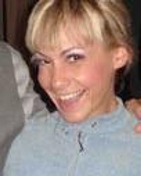 Jenny Lee Ramos Headshot