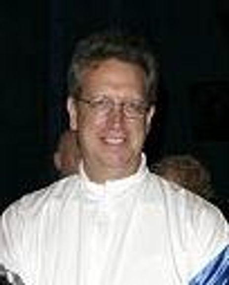 Peter Samuels Headshot