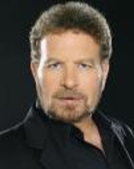 Dudu Fisher Headshot