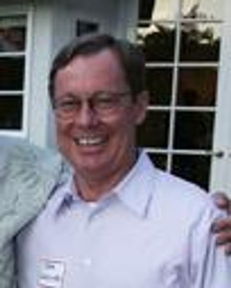 Robert Schwartz Headshot