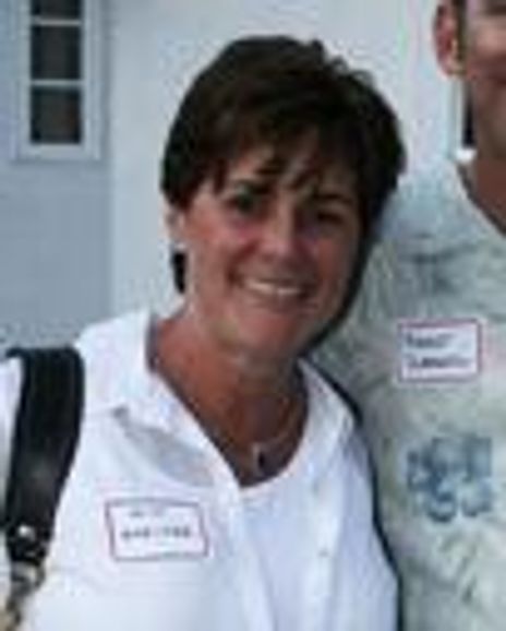 Kim Greiner Headshot