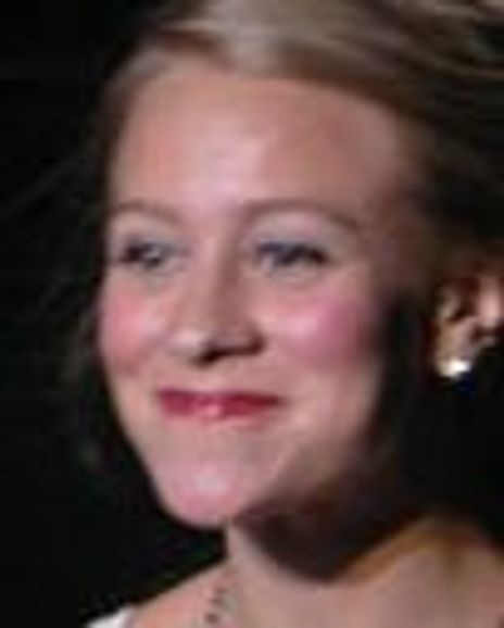 Sara Sawyer Headshot