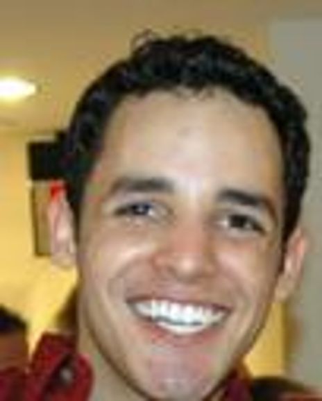 Alex Arroyo Headshot