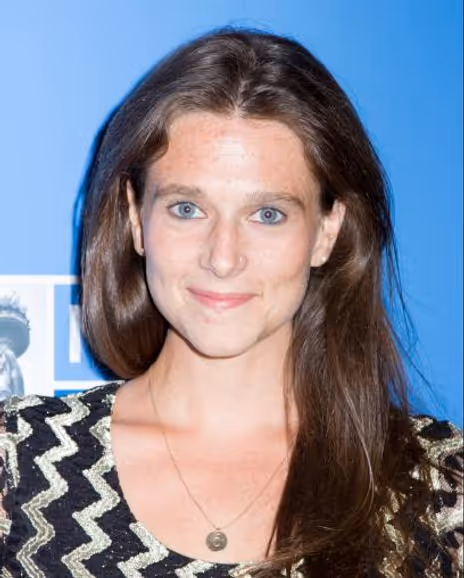 Liana Stampur Headshot