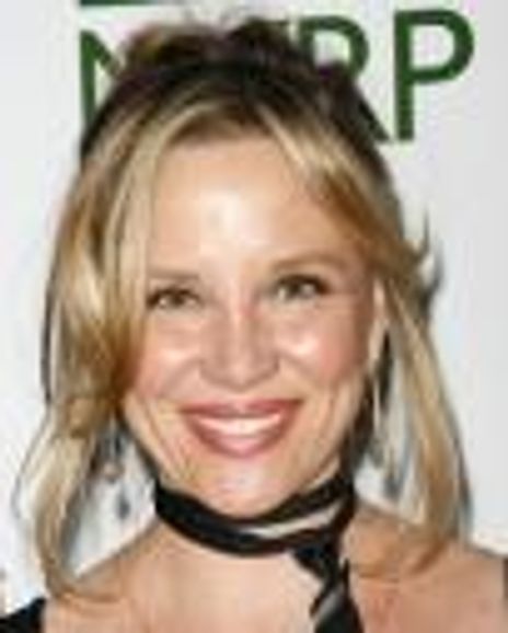 Kari Whitman Headshot