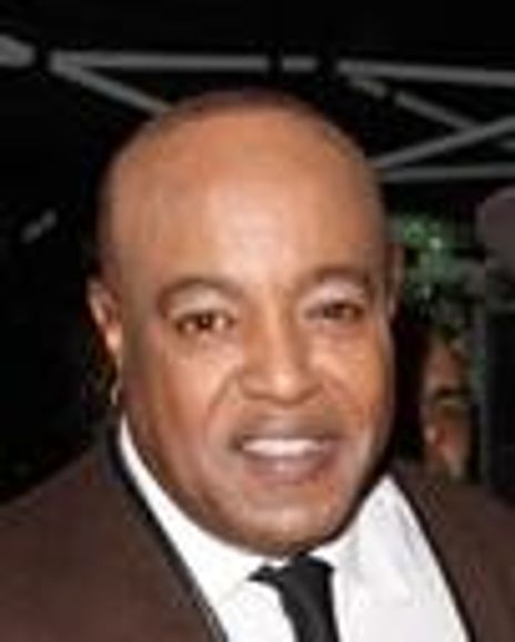 Peabo Bryson Headshot