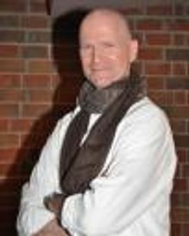 Michael DeVries Headshot