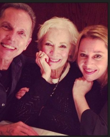 Linzi Hateley Headshot