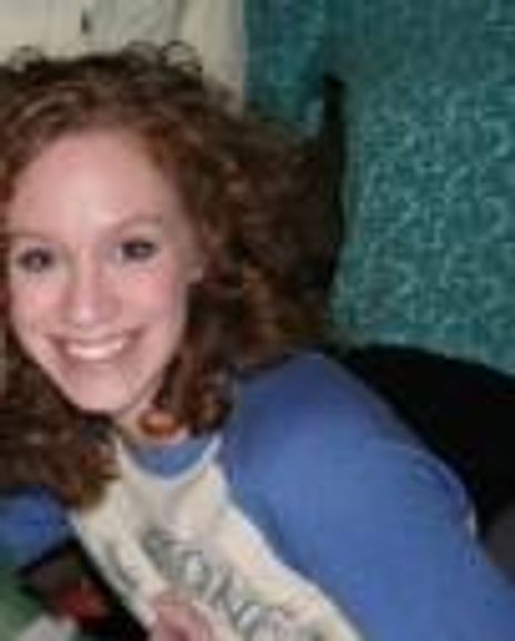 Lindsay Chambers Headshot